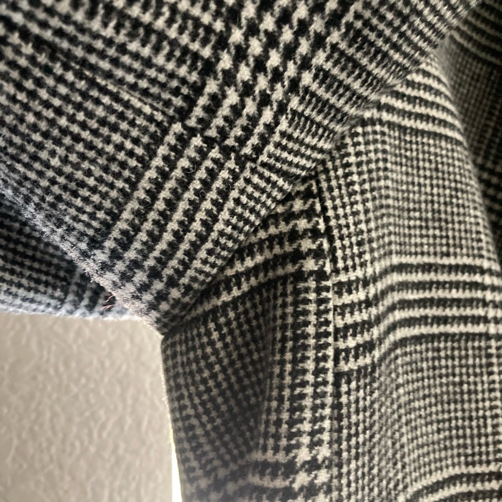 Everlane Blazer - image 4